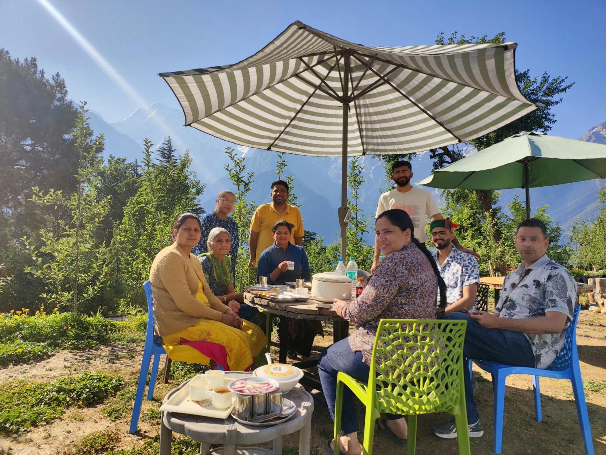 Silk Route Home Stay Kalpa Exteriör bild