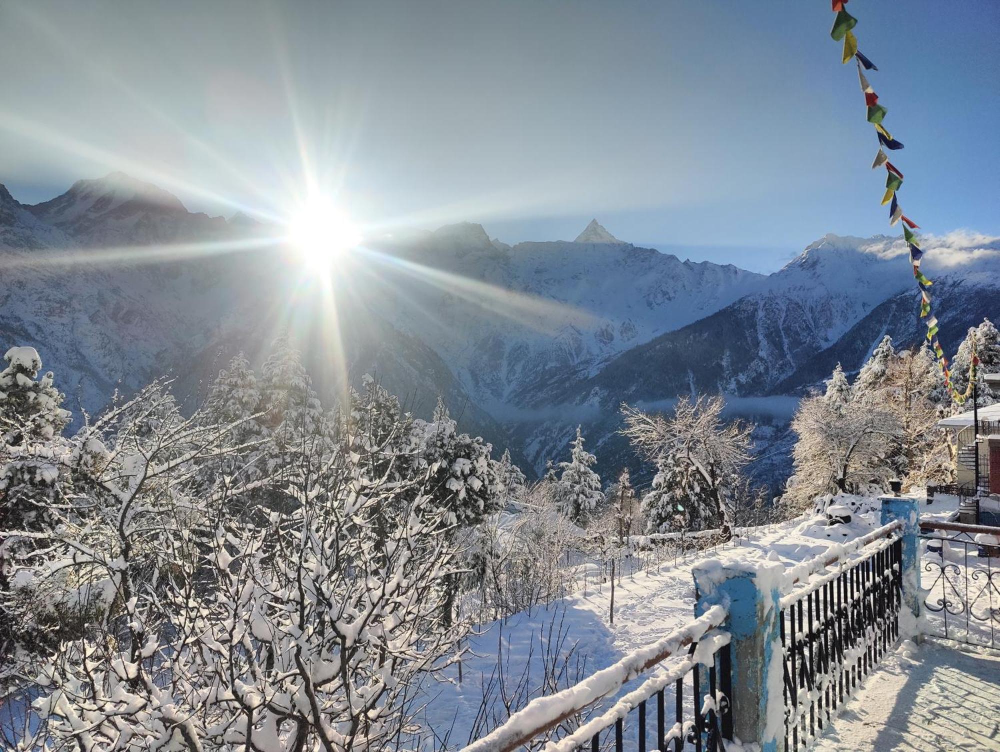Silk Route Home Stay Kalpa Exteriör bild